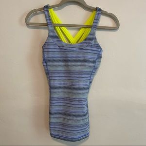Lululemon women’s athletic tank top SIZE 8